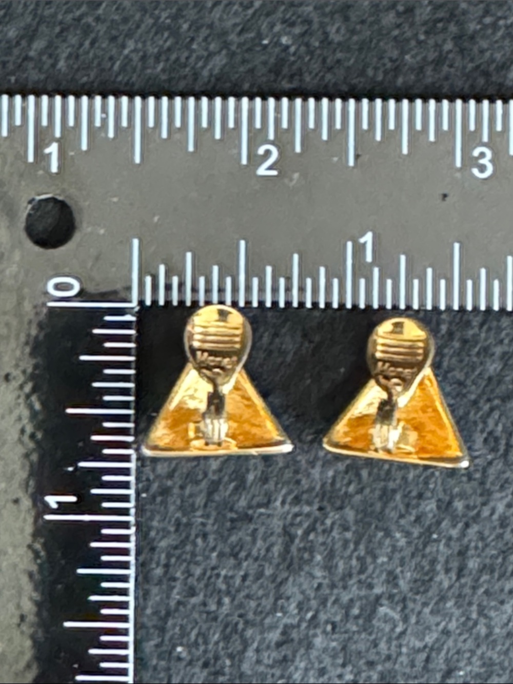 VTG Monet Black Enamel and Gold Triangle Clip-On Earrings 1980s Art Deco Revival - Picture 5 of 5